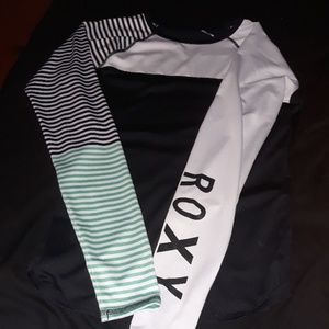 NWOT rash guard